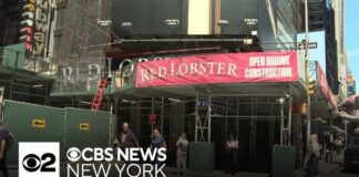 Shocker: Red Lobster OUT Red Lobster in Times Square closing in June