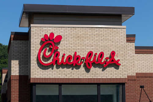 Fort,Wright,-,Circa,July,2020:,Chick-fil-a,Chicken,Restaurant.,Despite Chick-fil-A restaurant sign on a brick building